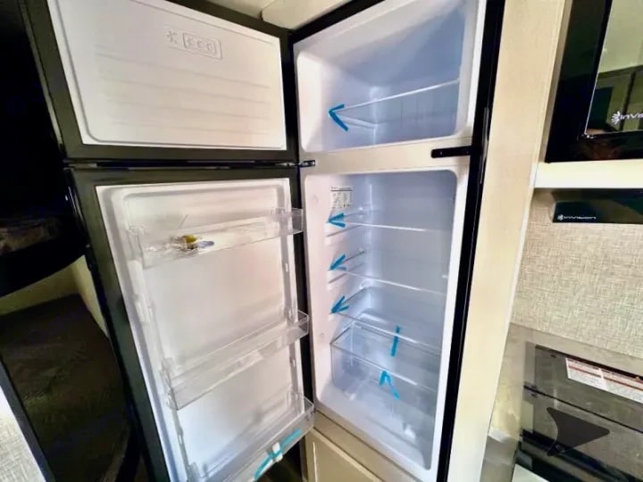 Interior of the refrigerator and freezer compartment, empty