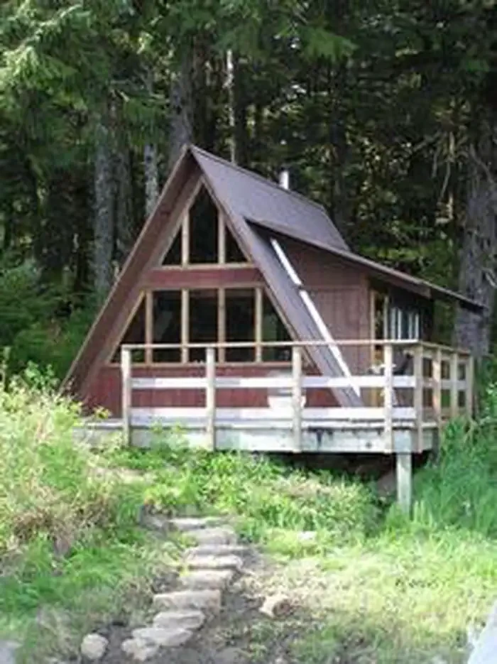 Castle River Cabin