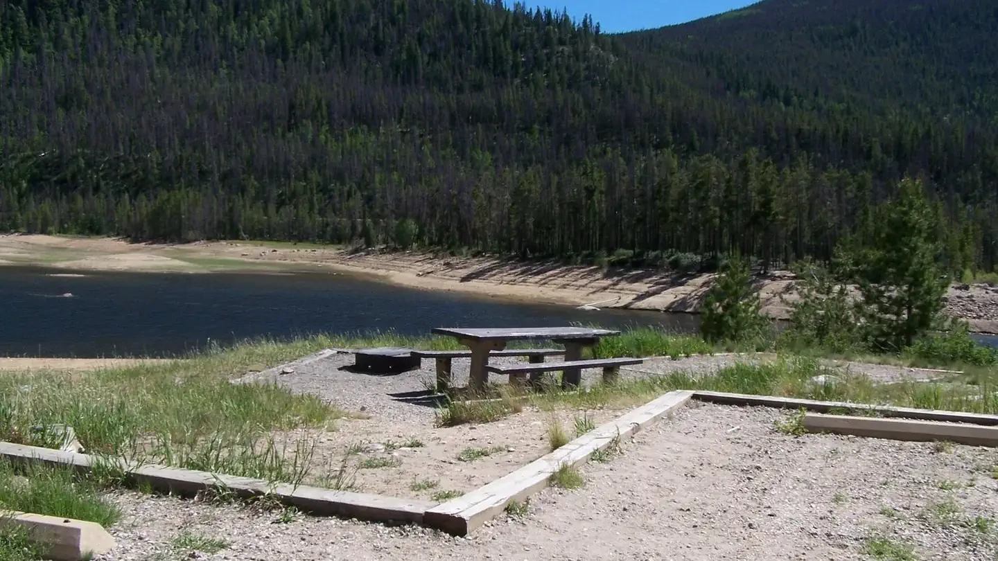 Arapaho Bay