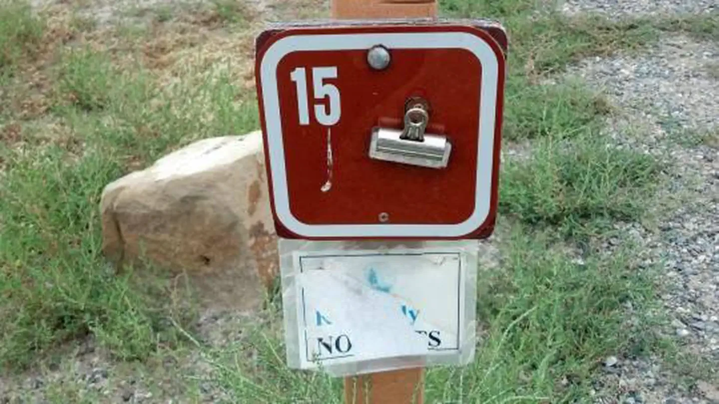 015