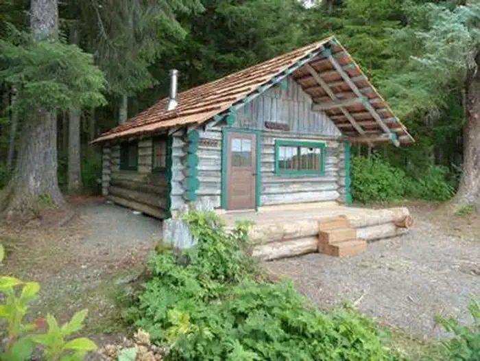 Big Shaheen Cabin