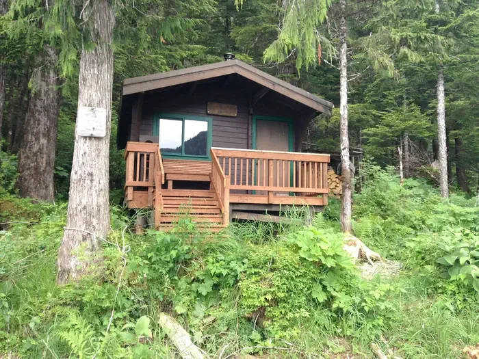 Suloia Lake Cabin