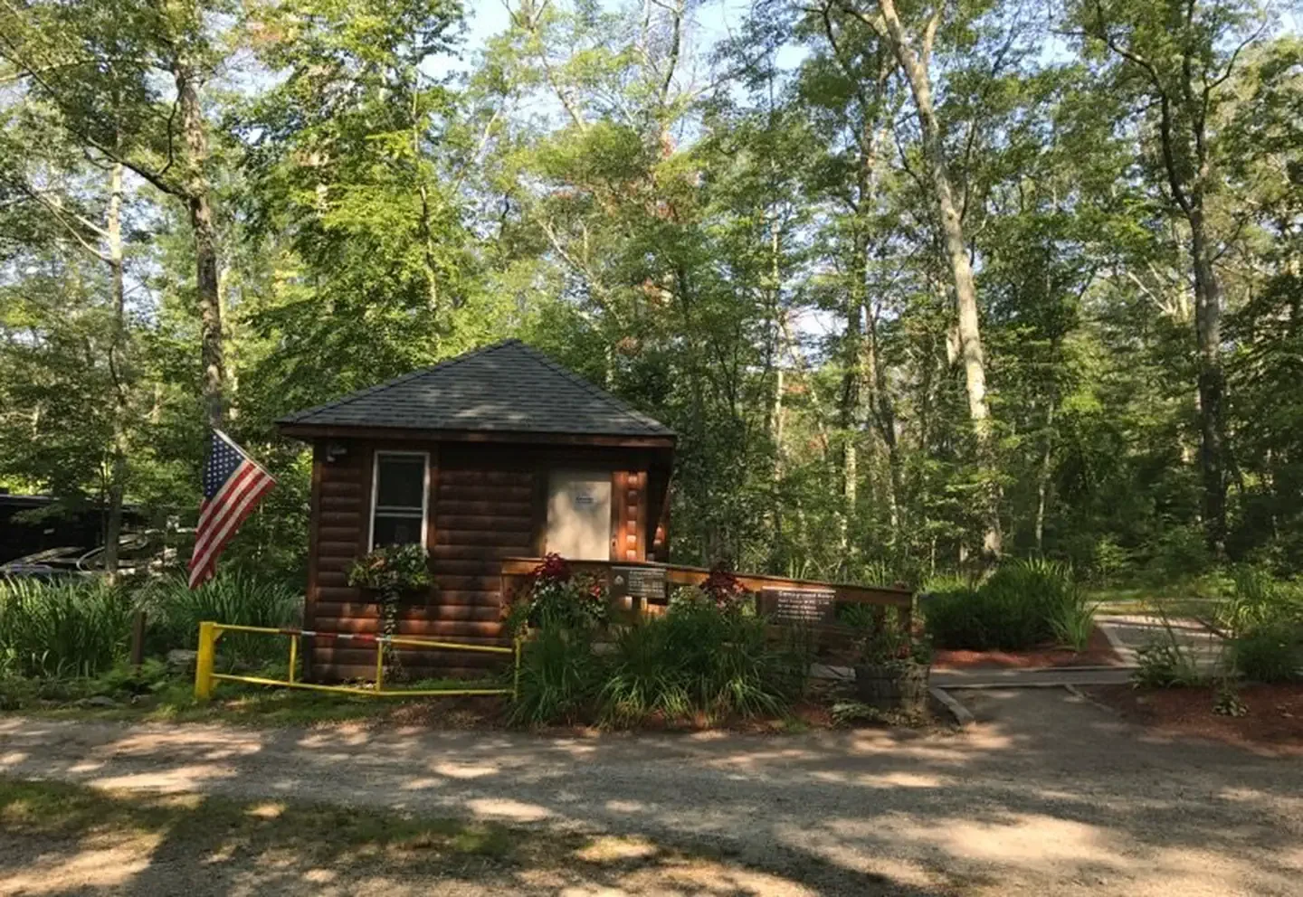 West Thompson Lake Campground
