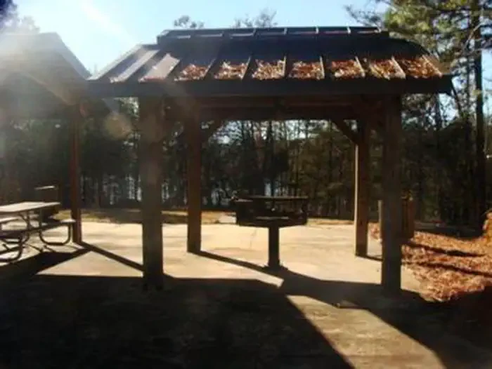 Bolding Mill Shelters (ga)